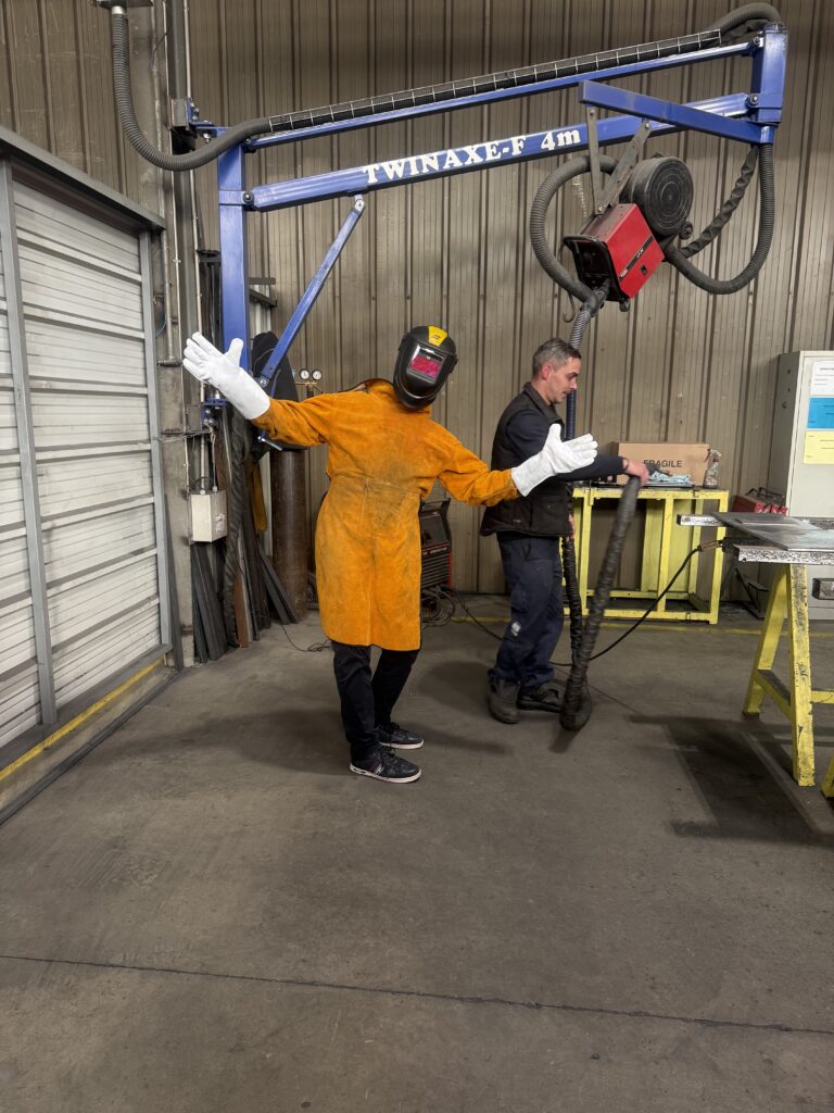 L’attribut alt de cette image est vide, son nom de fichier est Haute-Gironde-768x1024.jpeg.